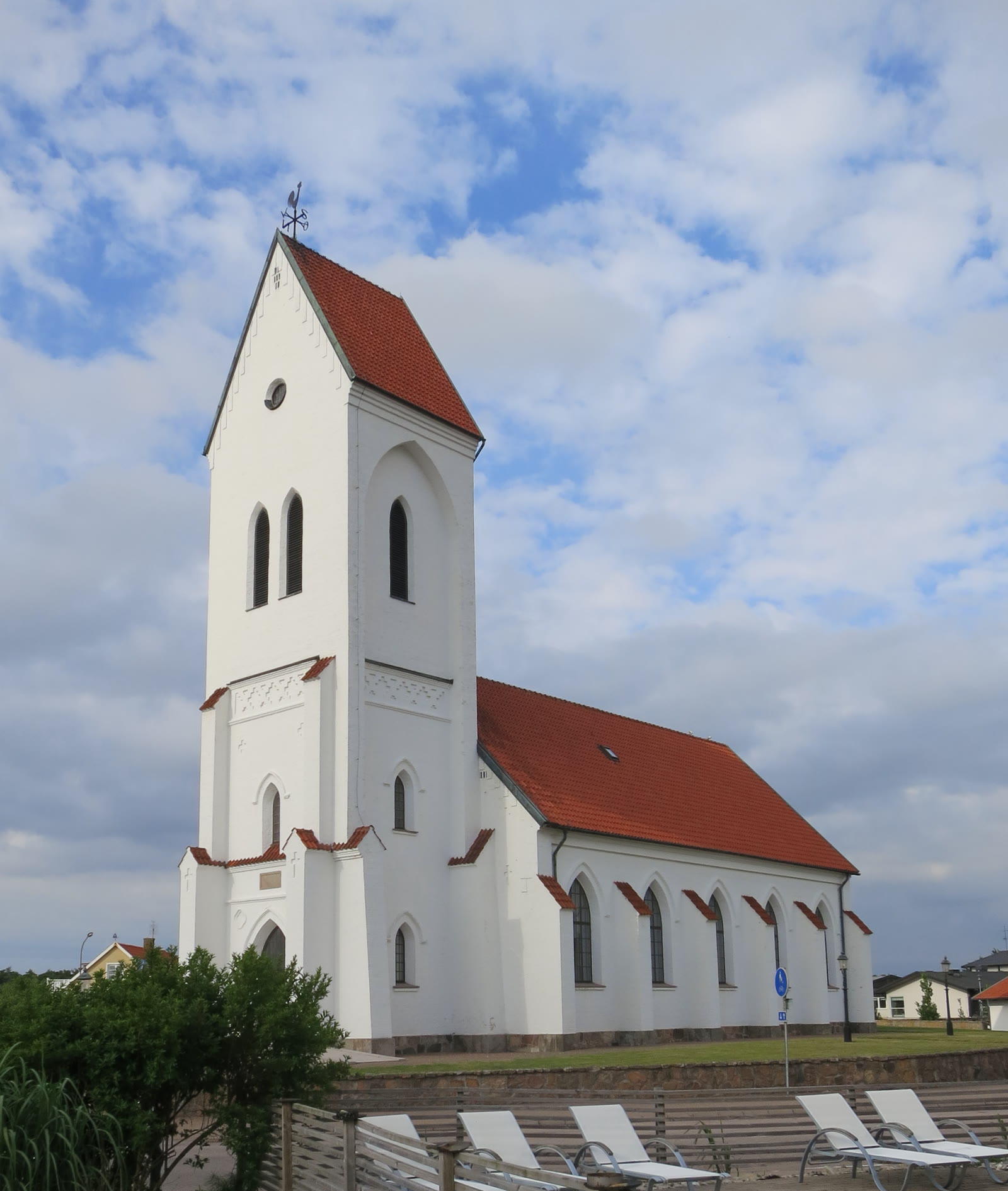 Torekovs kyrka, vitkalkad kyrka på Bjärehalvön.